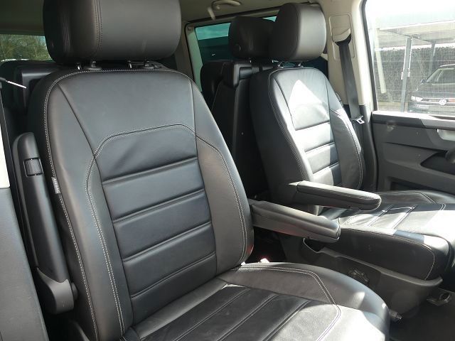 Volkswagen T6.1Multivan 4-Mot Generation SIX SportPaket 18" foto 12