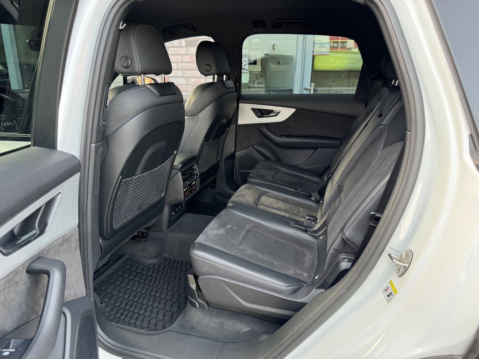 Audi SQ7 4.0 TFSI qu Matrix LenkHz B&O Opti 7Sitz 22" foto 18