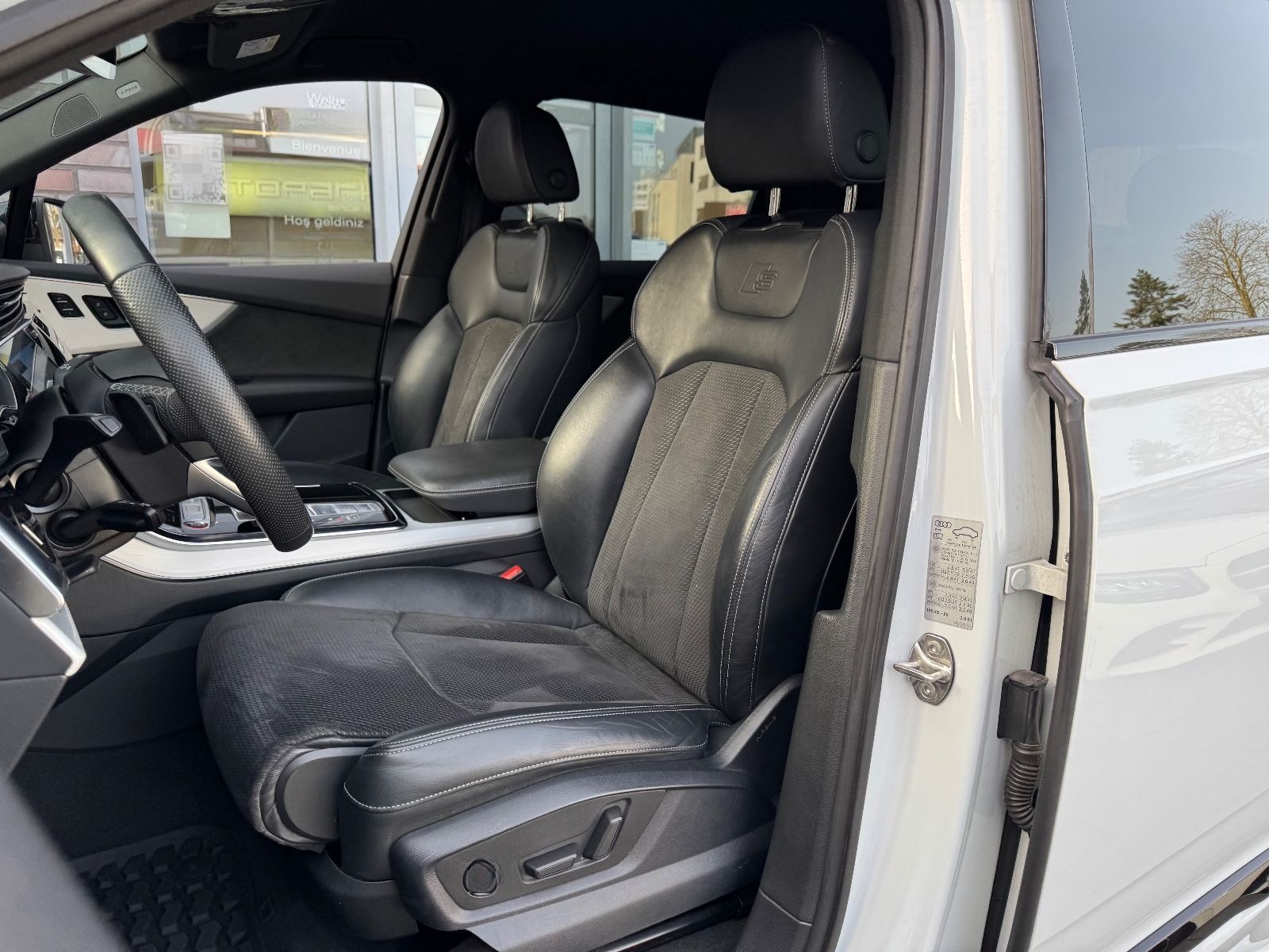Audi SQ7 4.0 TFSI qu Matrix LenkHz B&O Opti 7Sitz 22" foto 19