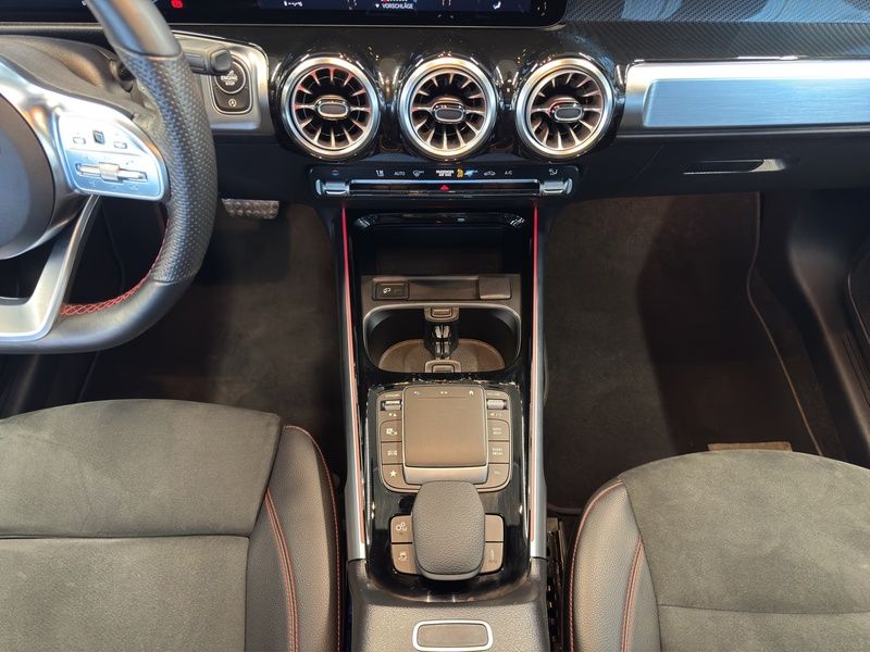 Mercedes-Benz GLB 35 AMG 4M PANO MULTIBEAM LED PDC NAVI KLIMA foto 10