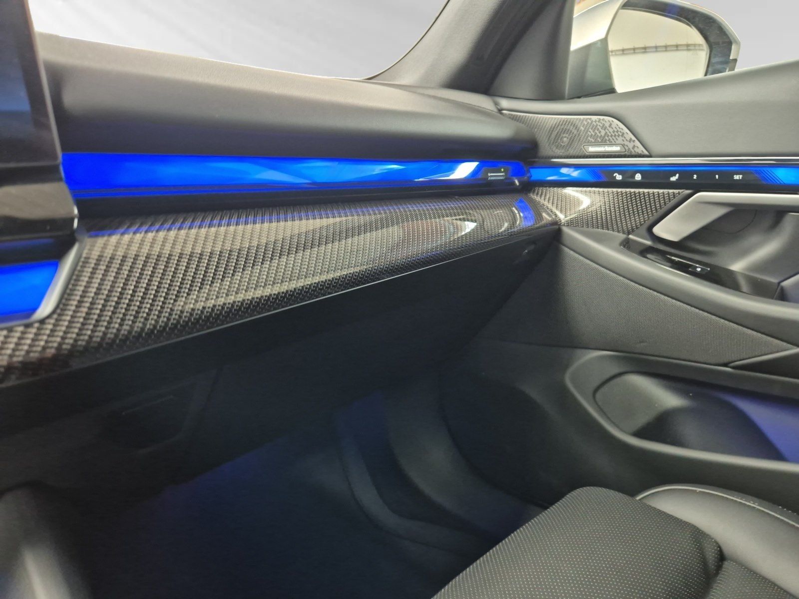 BMW 520d Limousine M Sport|Pano|20"LMR|Head-Up foto 16
