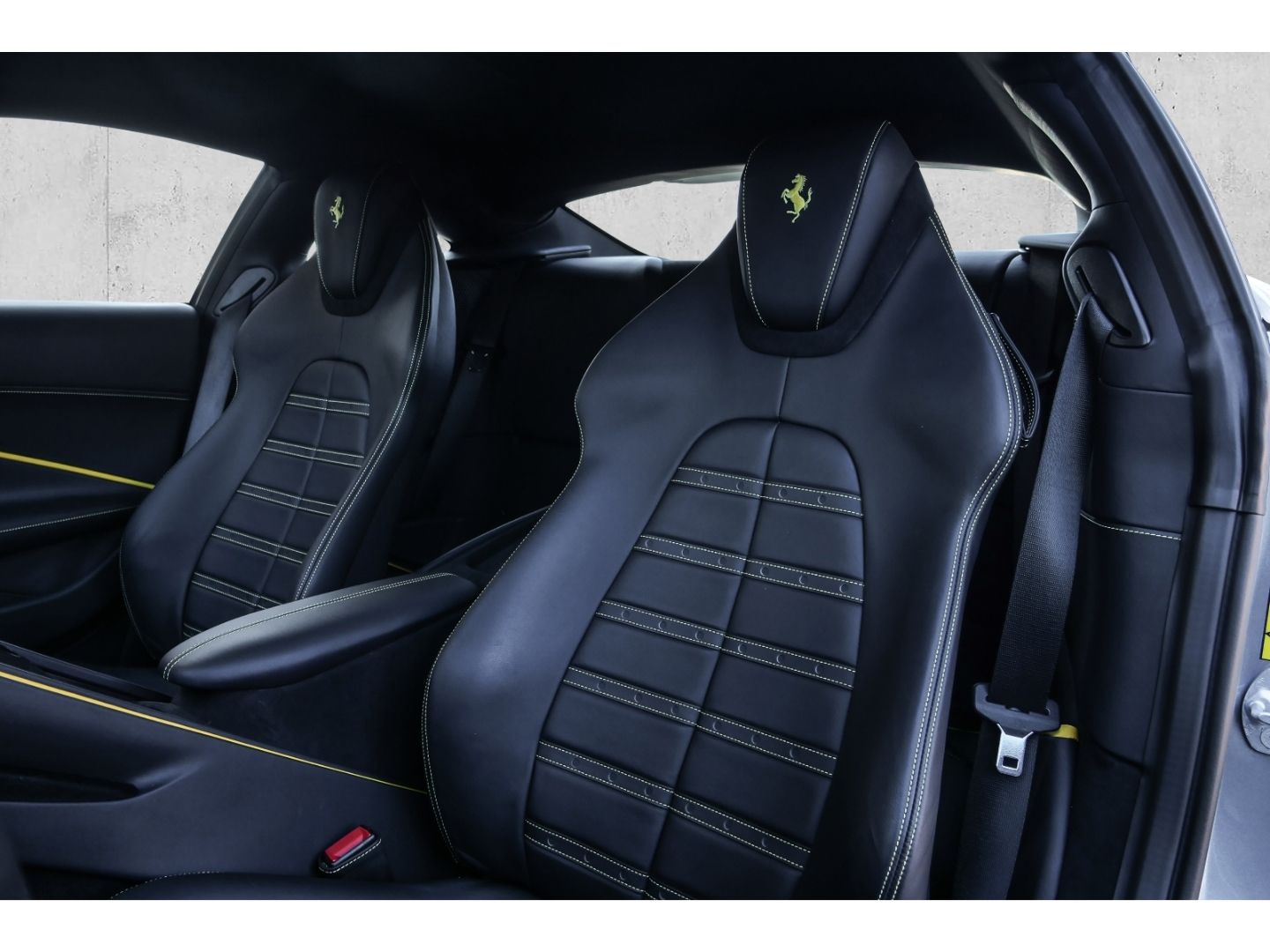 Ferrari Roma *Full-ADAS*Full-Carbon*JBL*Passenger-Displa foto 15