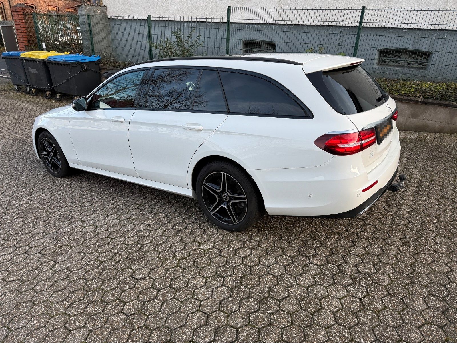 Mercedes-Benz E 300 de 4Matic    AMG SPORT PAKET foto 6