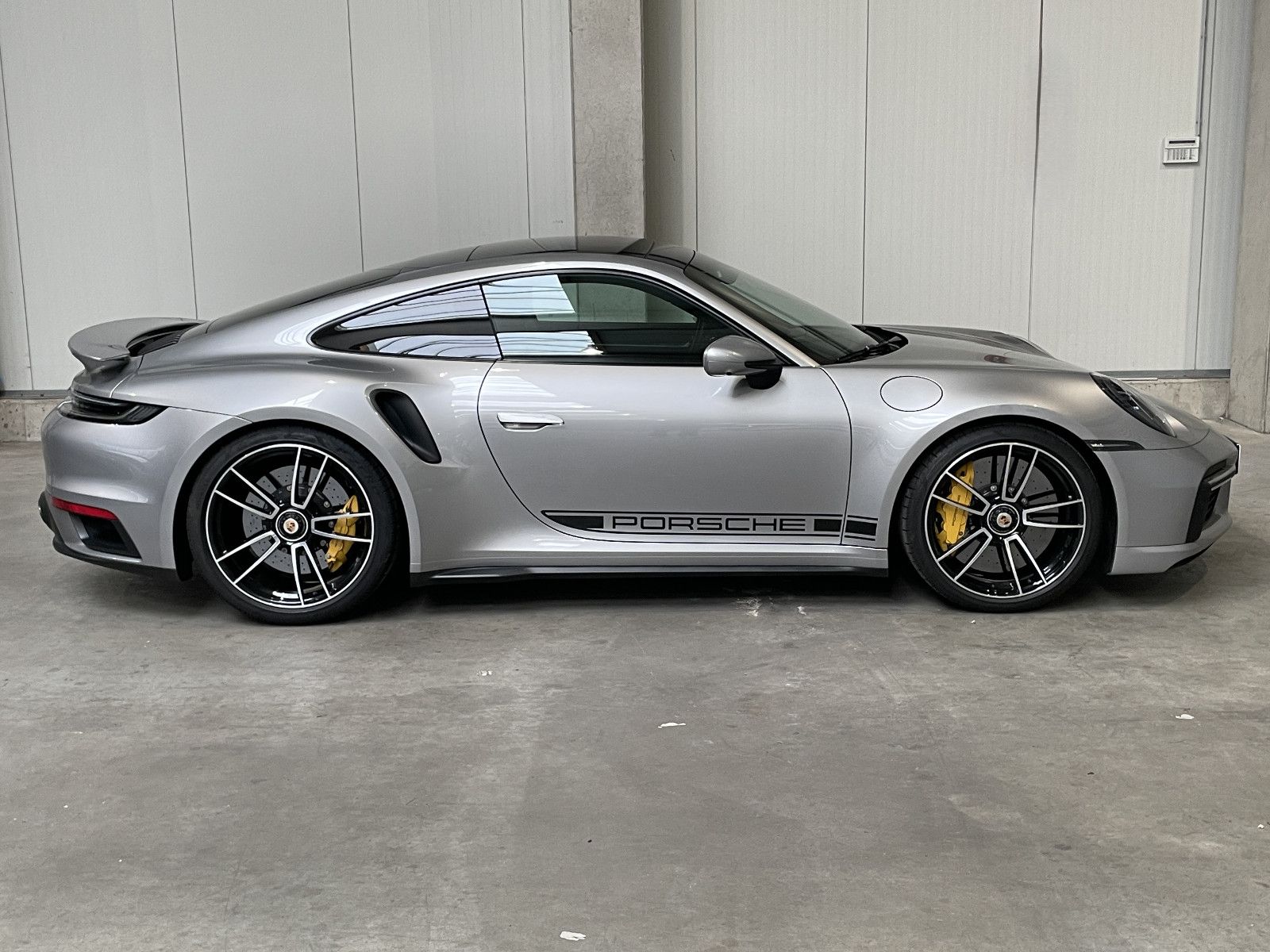 Porsche 911 Turbo S 1.Hd/Scheckheft/Approved/u-frei/Lift foto 6