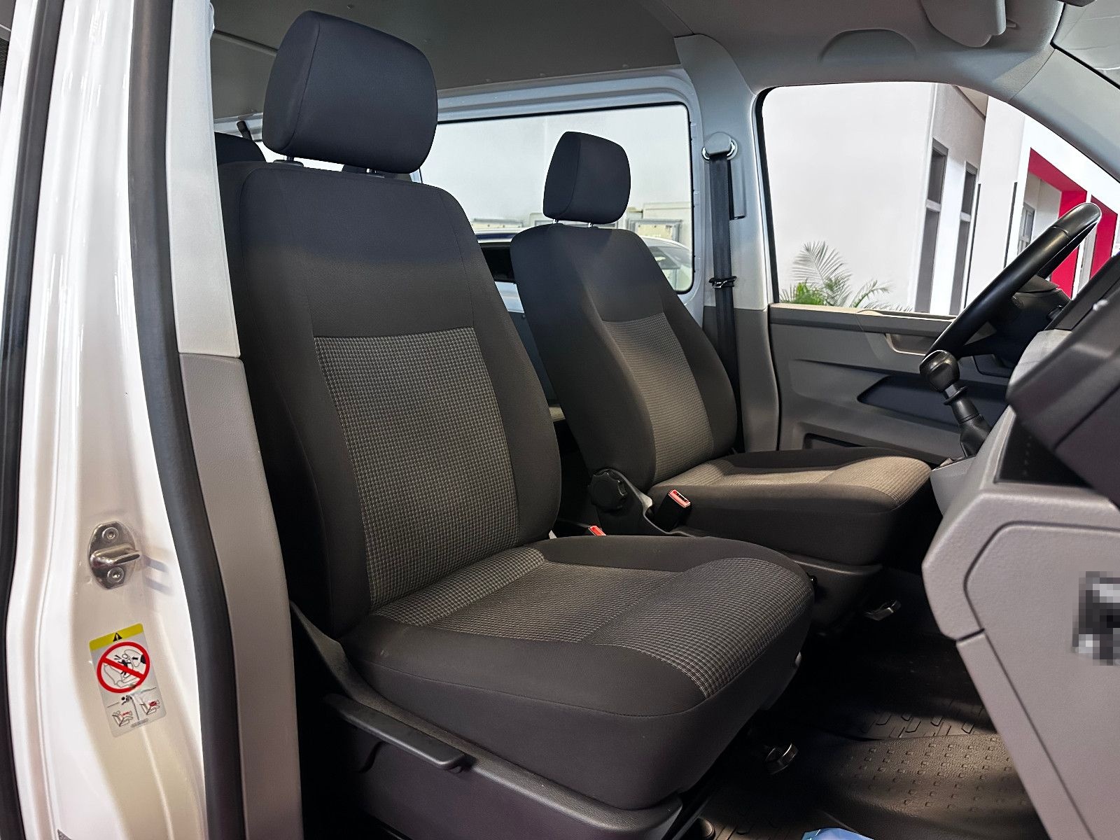 Volkswagen T6.1 Transporter lang 8.Sitzer//1.Hand//Kamera/ foto 13