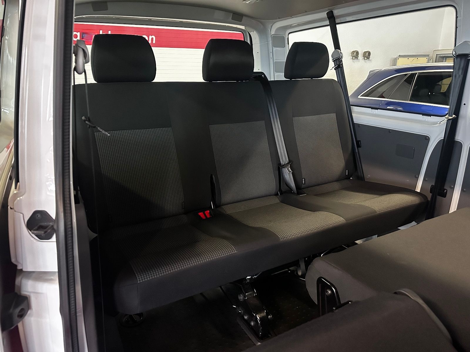 Volkswagen T6.1 Transporter lang 8.Sitzer//1.Hand//Kamera/ foto 23