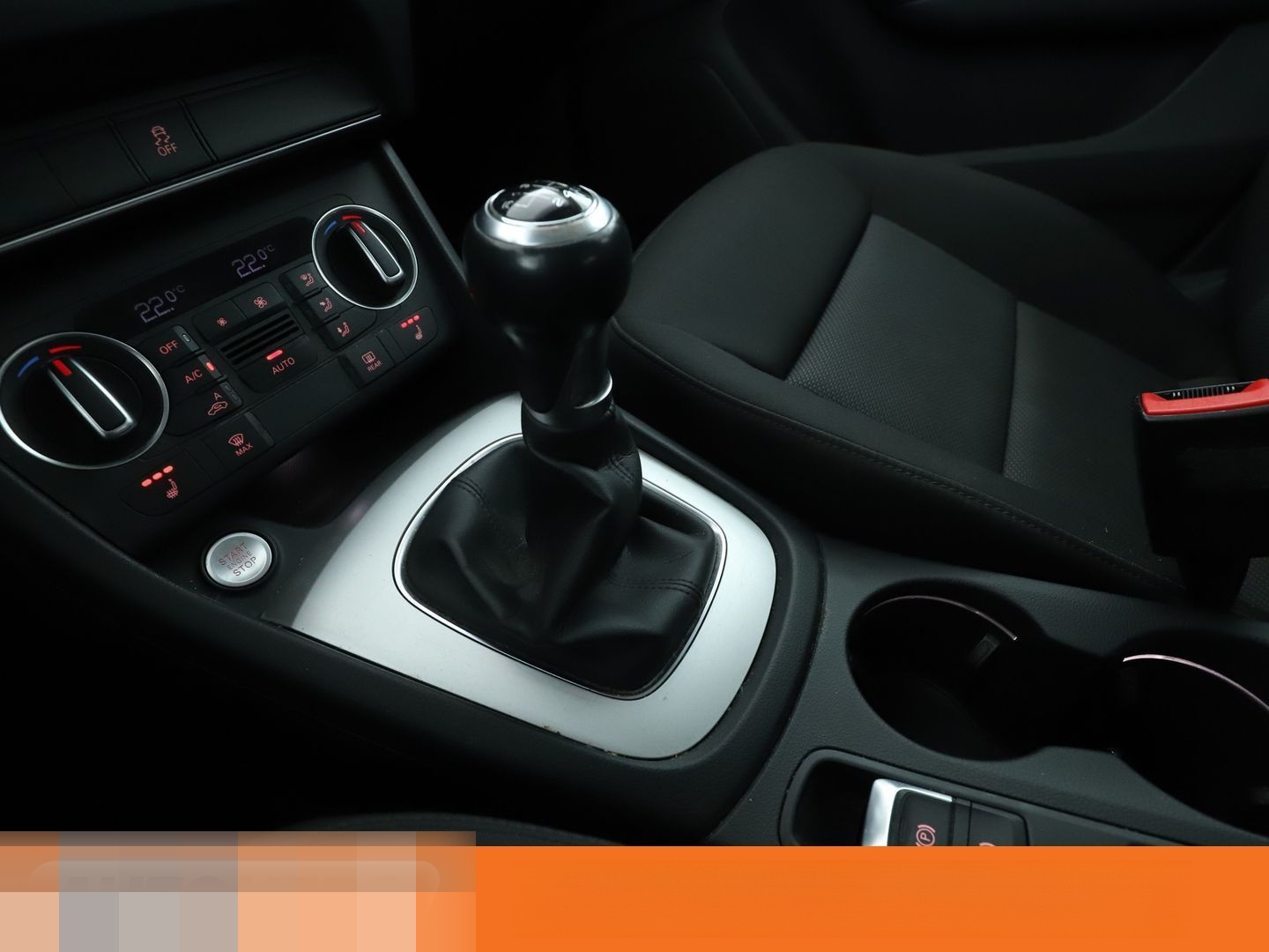 Audi Q3 2.0 TDI*NAVI*TEMPO*PDC*SHZ*ALU*KLIMA* foto 25