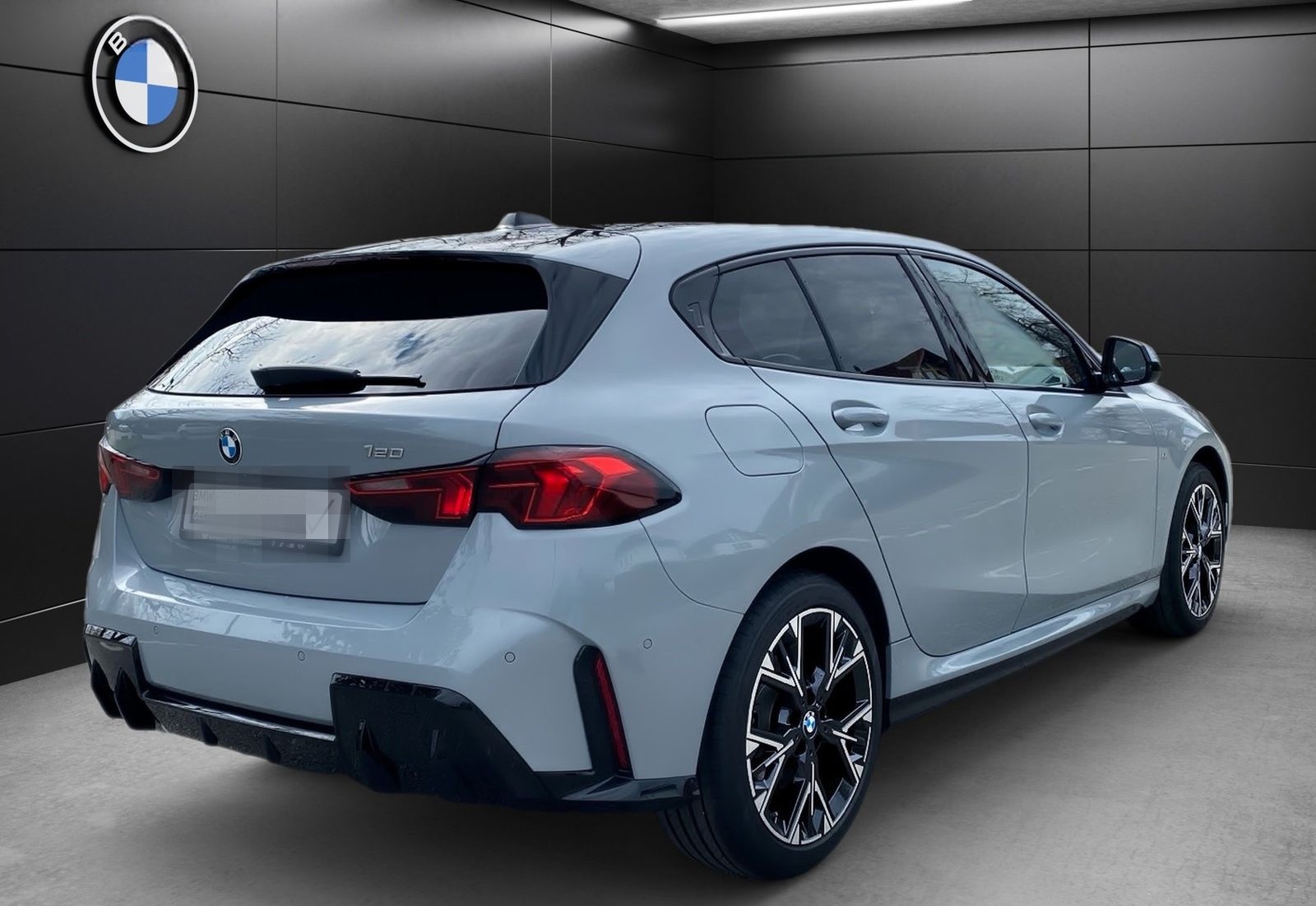 BMW 120 M Sport Ext. Navi ad.LED DA+ H/K 18´´ AHK foto 6
