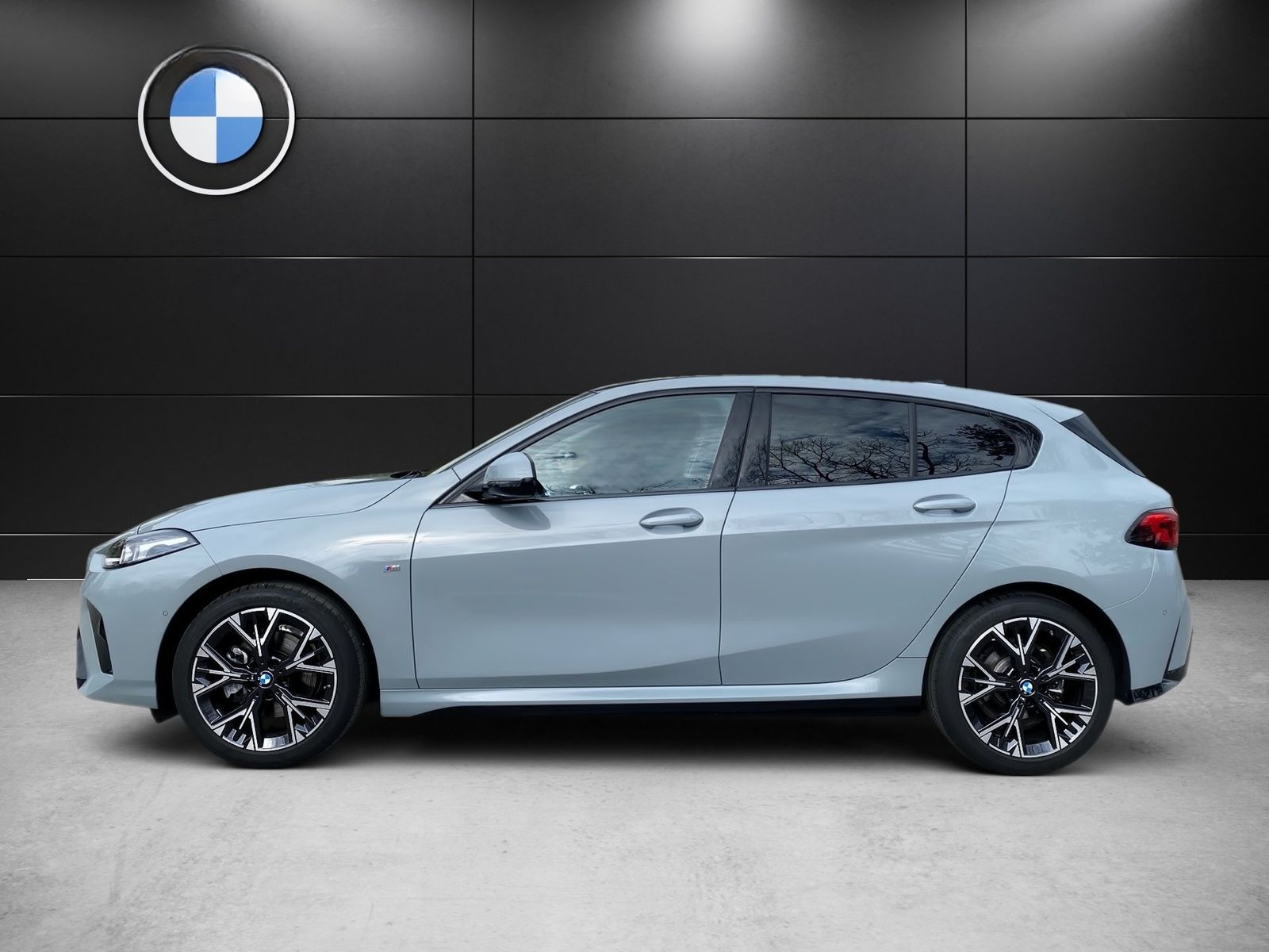 BMW 120 M Sport Ext. Navi ad.LED DA+ H/K 18´´ AHK foto 7