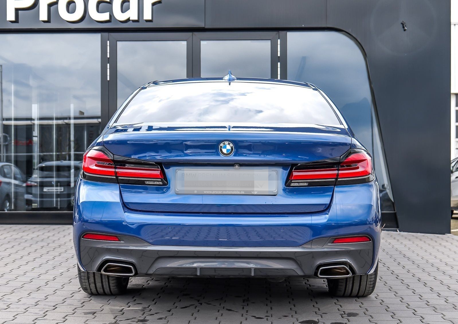 BMW 520d M Sport HUD RFK NAVI Standh. LED PDC V+H foto 11