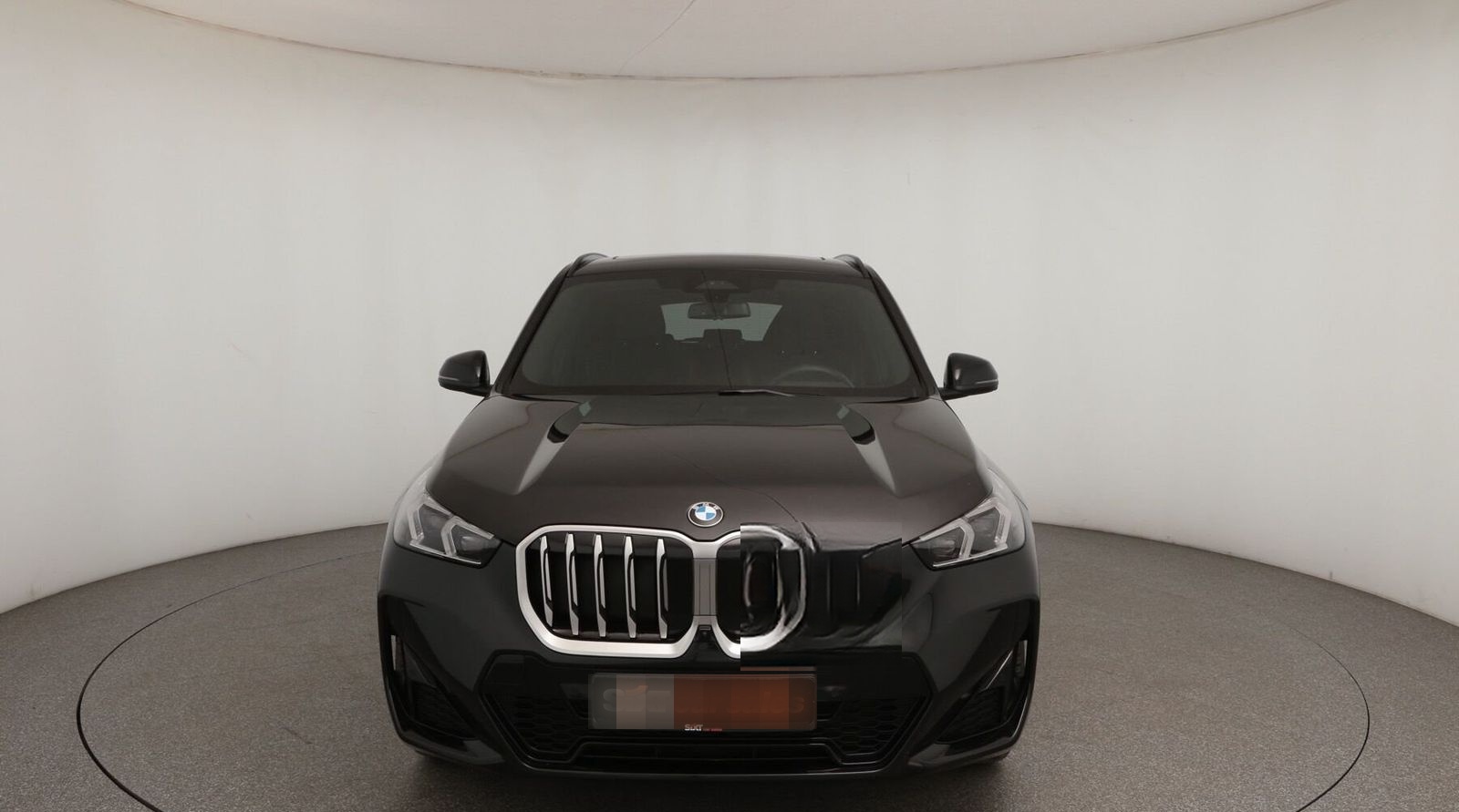 BMW X1 sDrive18d M Sport|ACC|ad.LED|HeadUp|PANO|AHK foto 2