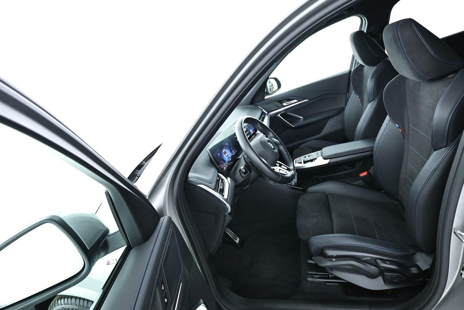 BMW X1 sDrive18d M Sport|ACC|PANO|HeadUp|ad.LED|AHK foto 8