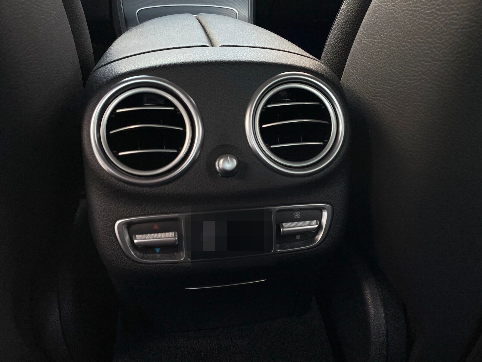 Mercedes-Benz E 300 d 4M AVANTGARDE+AHK+DISTRO+BURME+360°+HUD foto 18