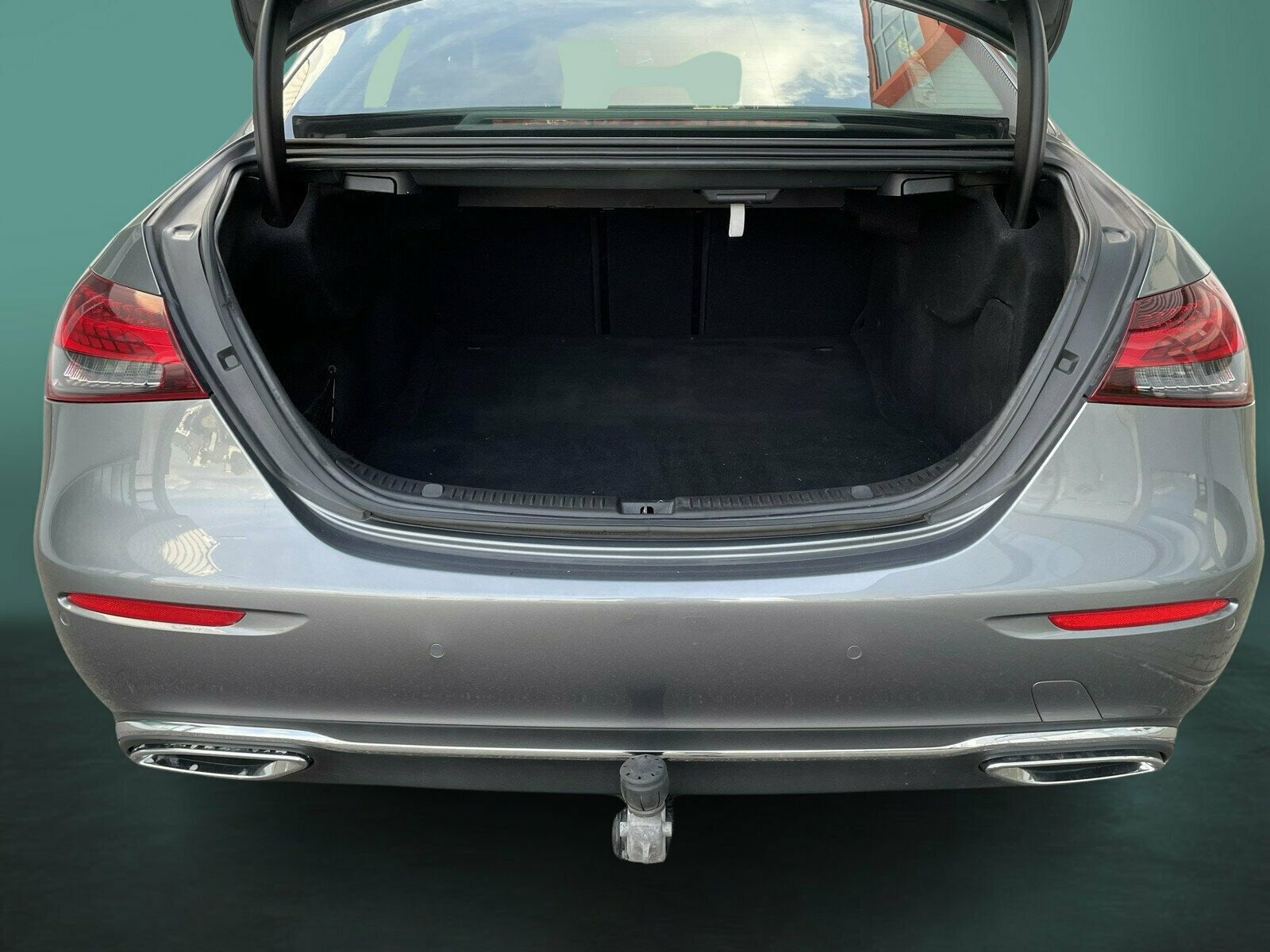 Mercedes-Benz E 300 d 4M AVANTGARDE+AHK+DISTRO+BURME+360°+HUD foto 19