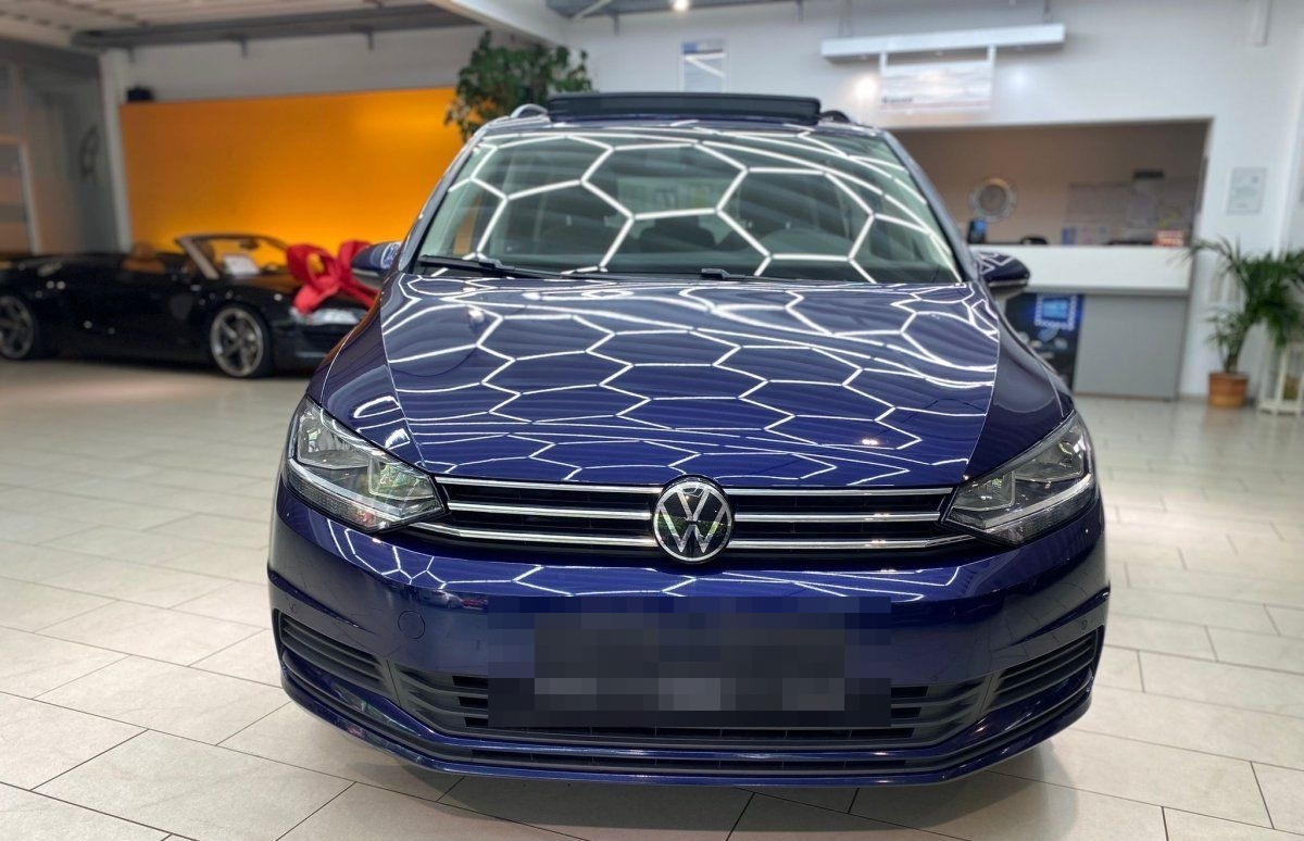 Volkswagen Touran 2.0 TDI Comfortline 1.Hd Pano Navi RueFaK foto 2