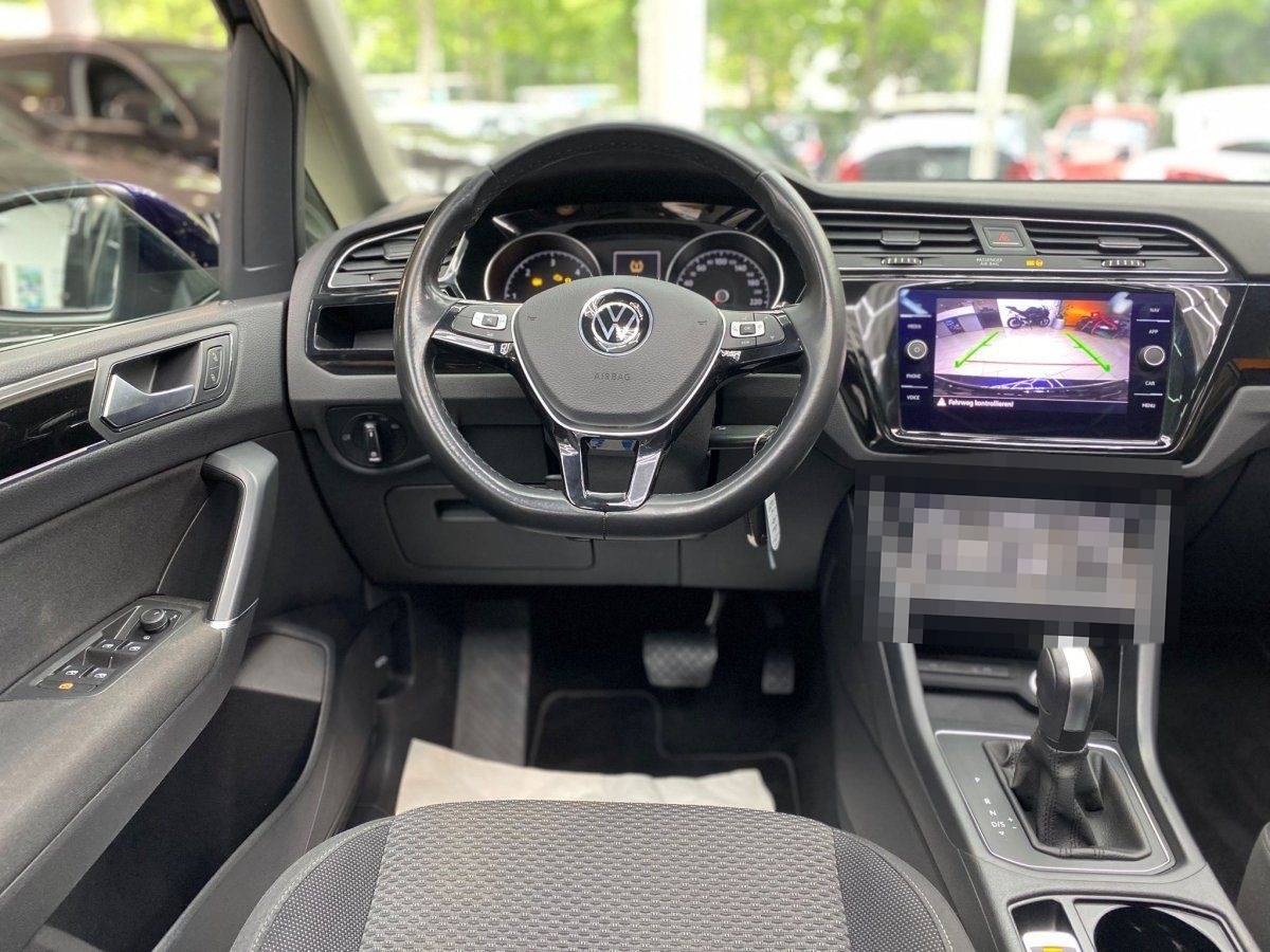 Volkswagen Touran 2.0 TDI Comfortline 1.Hd Pano Navi RueFaK foto 12
