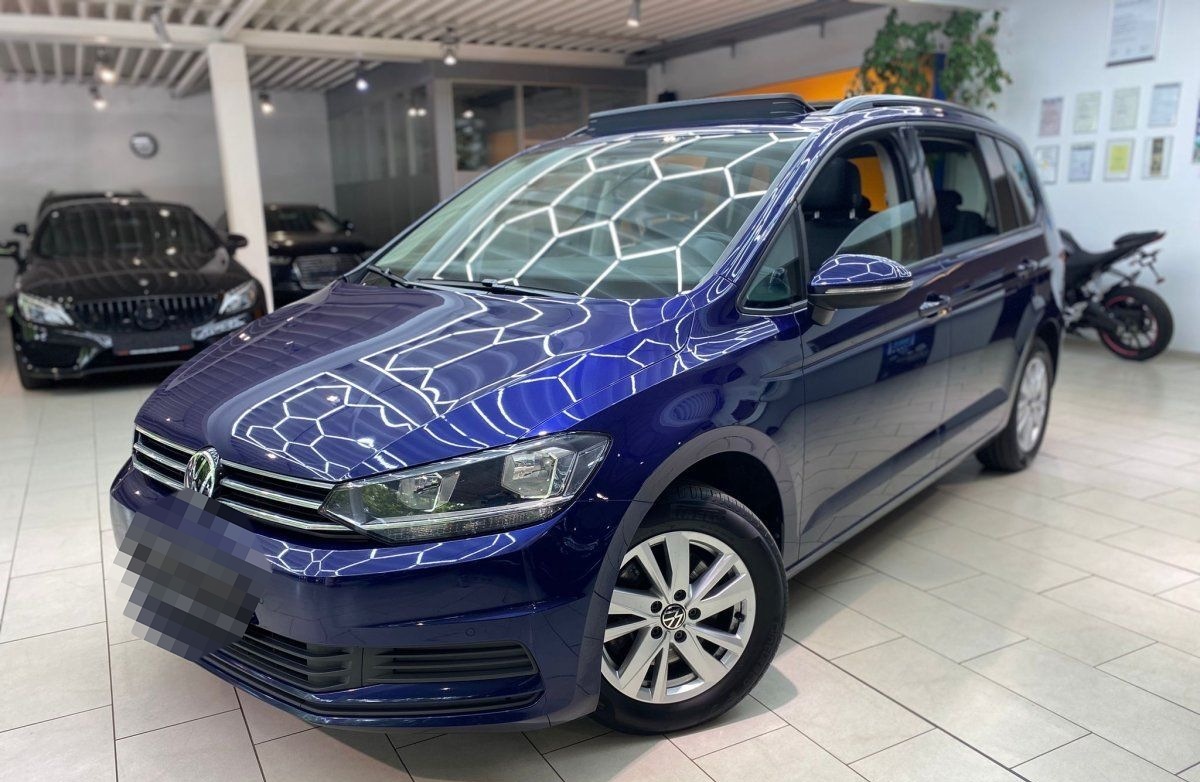 Volkswagen Touran 2.0 TDI Comfortline 1.Hd Pano Navi RueFaK foto 3