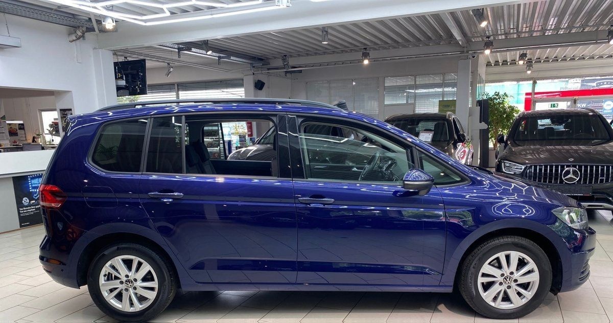 Volkswagen Touran 2.0 TDI Comfortline 1.Hd Pano Navi RueFaK foto 8