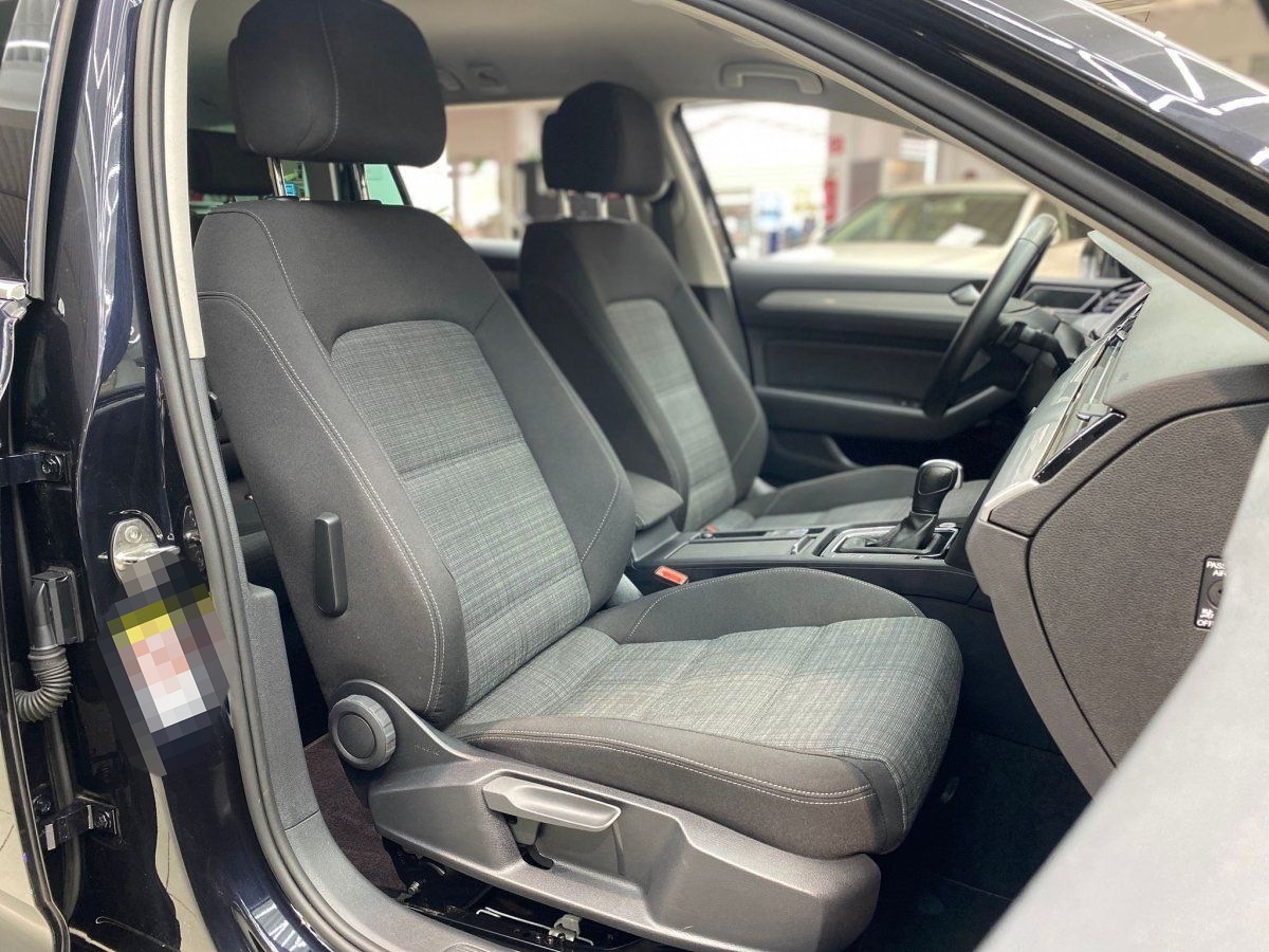 Volkswagen Passat Variant 2.0 TDI Business Automatik Navi T foto 14