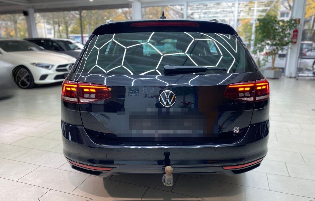 Volkswagen Passat Variant 2.0 TDI Business Automatik Navi T foto 6