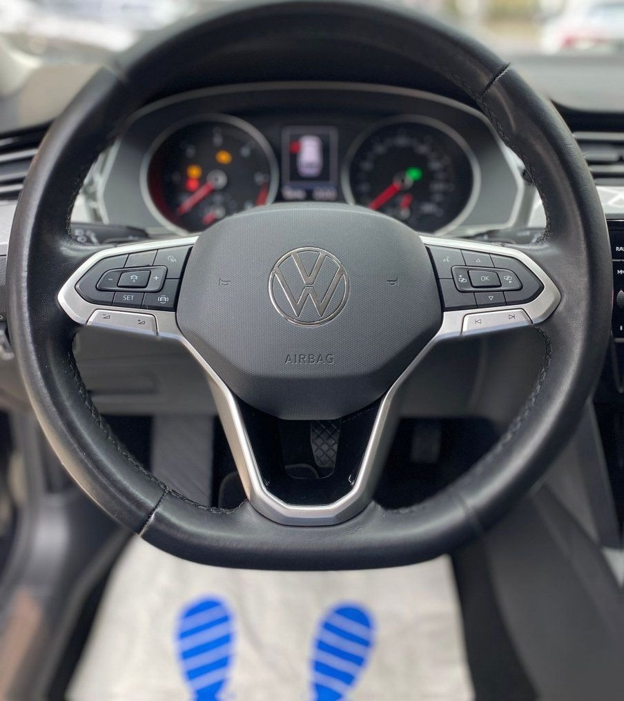 Volkswagen Passat Variant 2.0 TDI Business Automatik Navi T foto 10