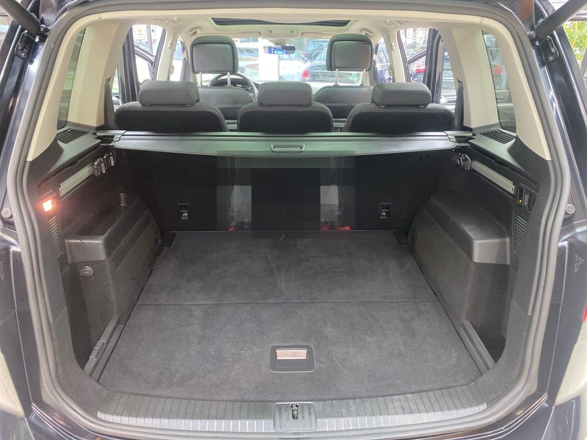 Volkswagen Touran 2.0 TDI Highline Pano Navi LedLenkr. Scha foto 19