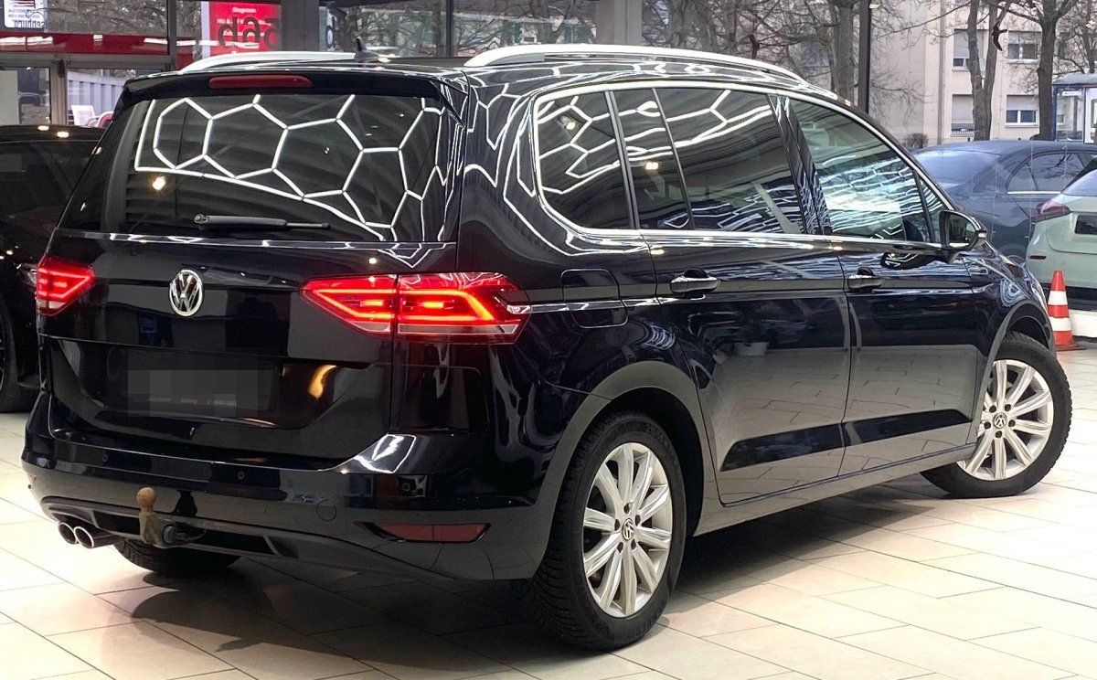 Volkswagen Touran 2.0 TDI Highline Pano Navi LedLenkr. Scha foto 7