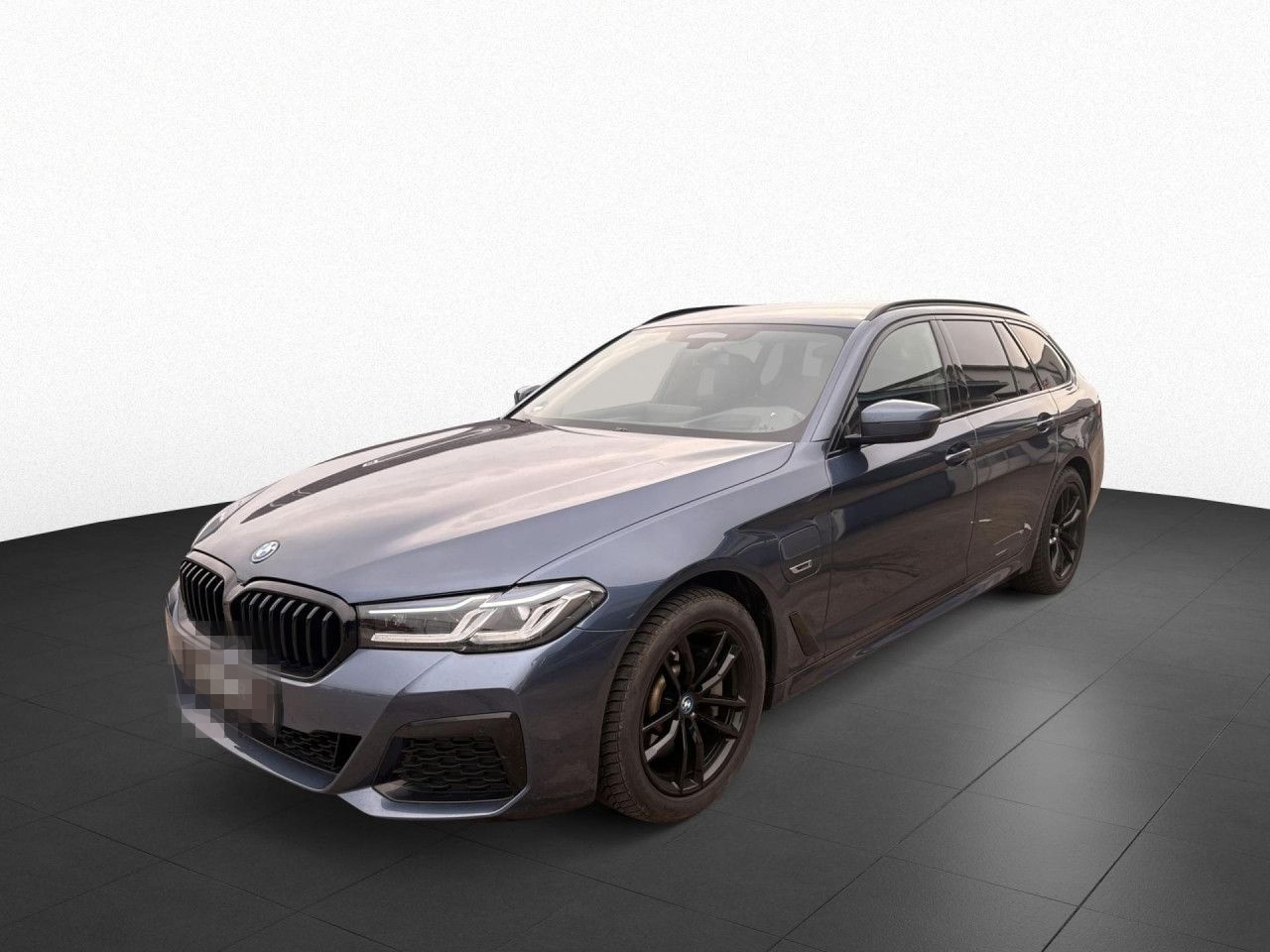 BMW 530e xDr T M SPORT Laser,AHK,HUD,Kam,HiFi,DAPro foto 3