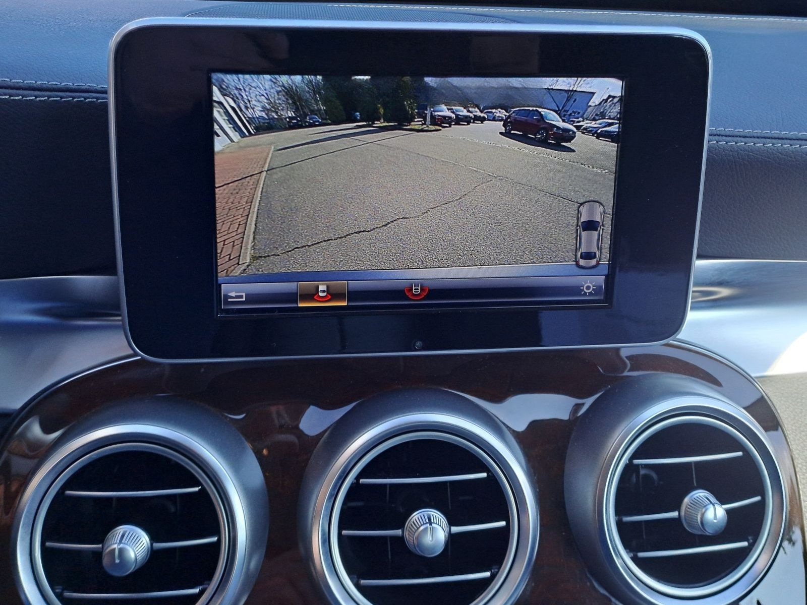 Mercedes-Benz C 180 Avantgarde (LED, Kamera, Navi,Sitzheizung) foto 12