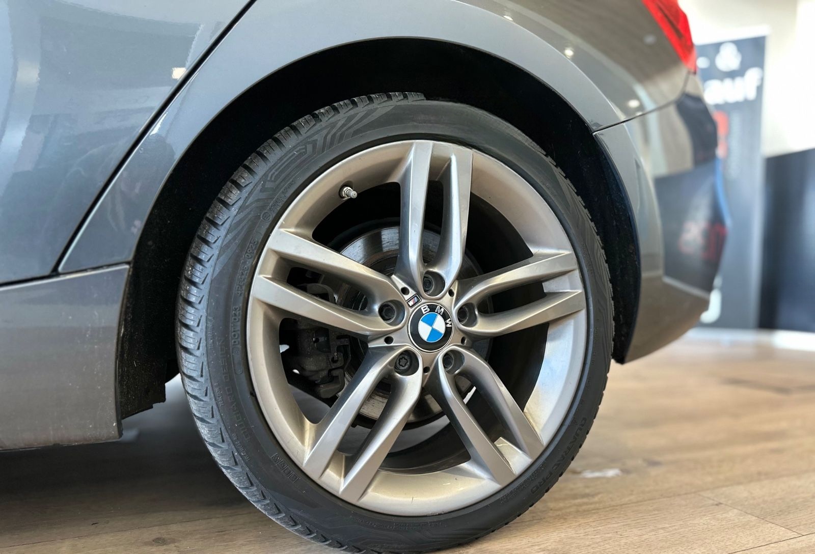 BMW 120d Limousine  Edition M Sport foto 12