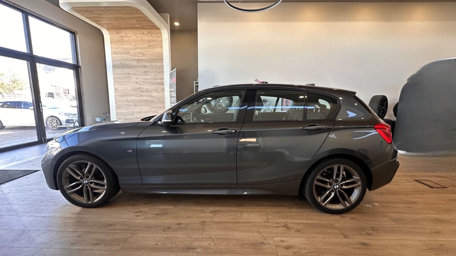 BMW 120d Limousine  Edition M Sport foto 5