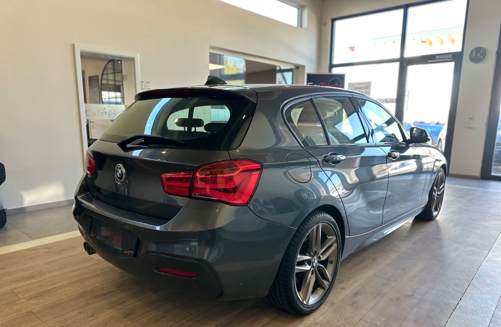 BMW 120d Limousine  Edition M Sport foto 8