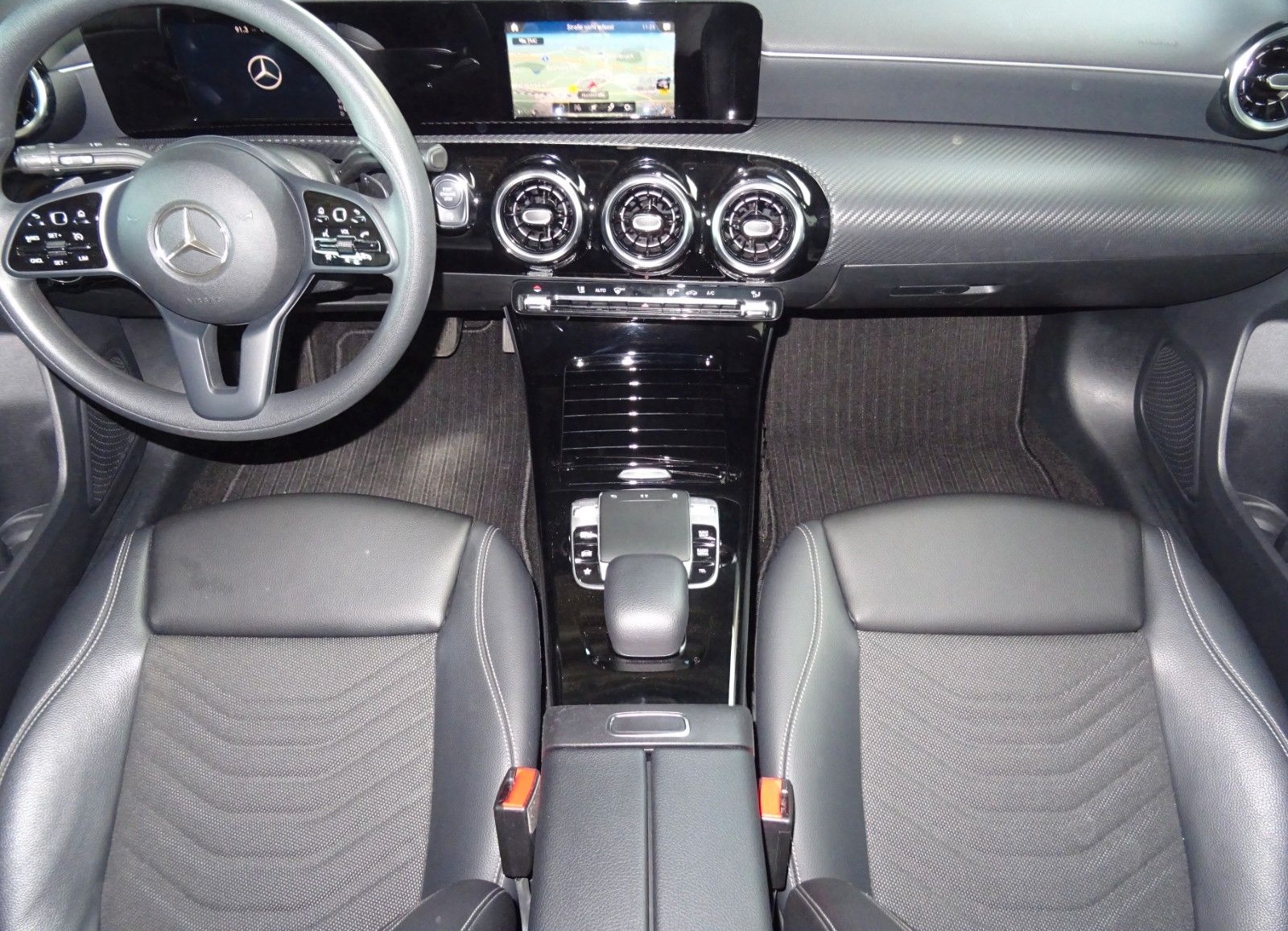 Mercedes-Benz A 180 d Style/ Autom/ Navi/ LED/ PDC+Kamera/ AHK foto 11