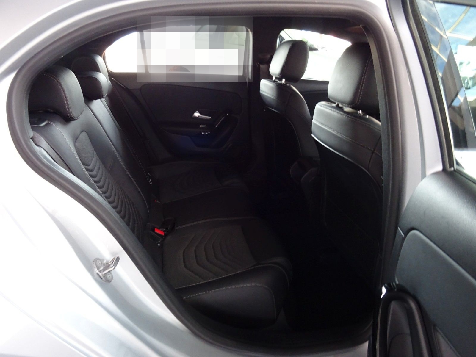 Mercedes-Benz A 180 d Style/ Autom/ Navi/ LED/ PDC+Kamera/ AHK foto 15