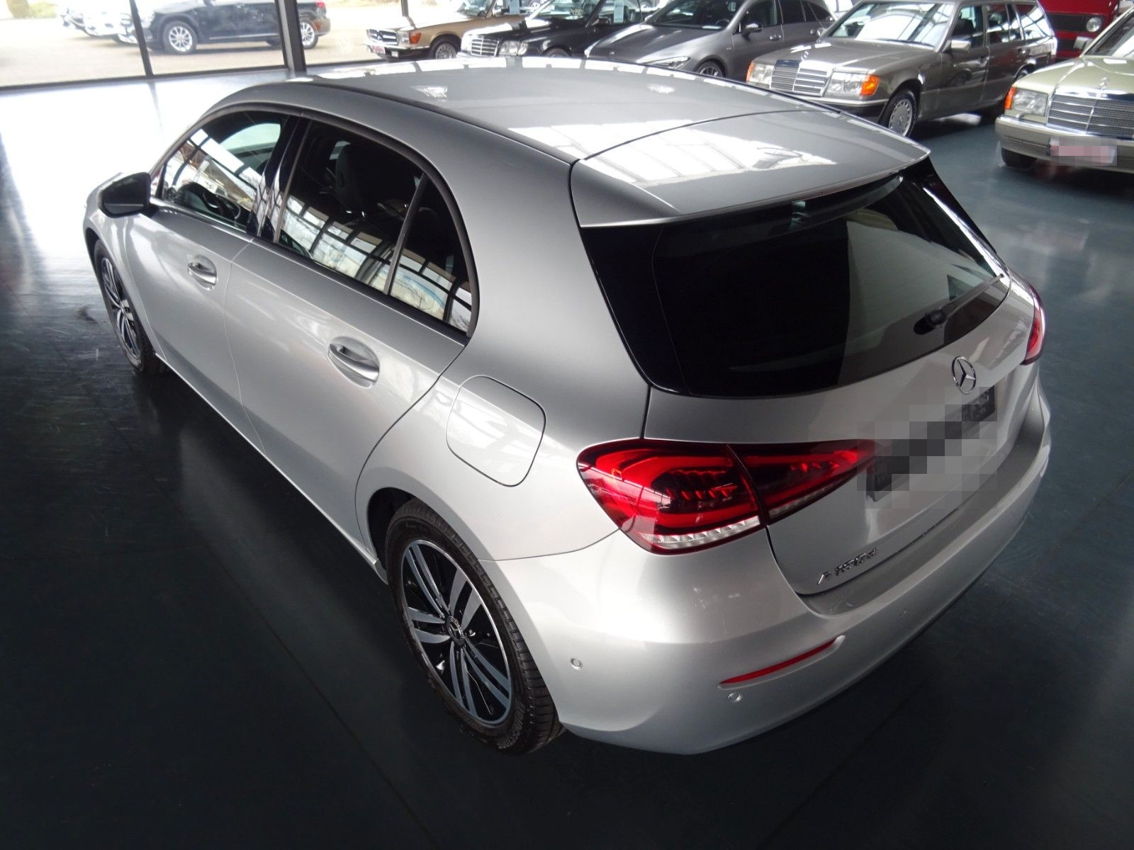 Mercedes-Benz A 180 d Style/ Autom/ Navi/ LED/ PDC+Kamera/ AHK foto 18