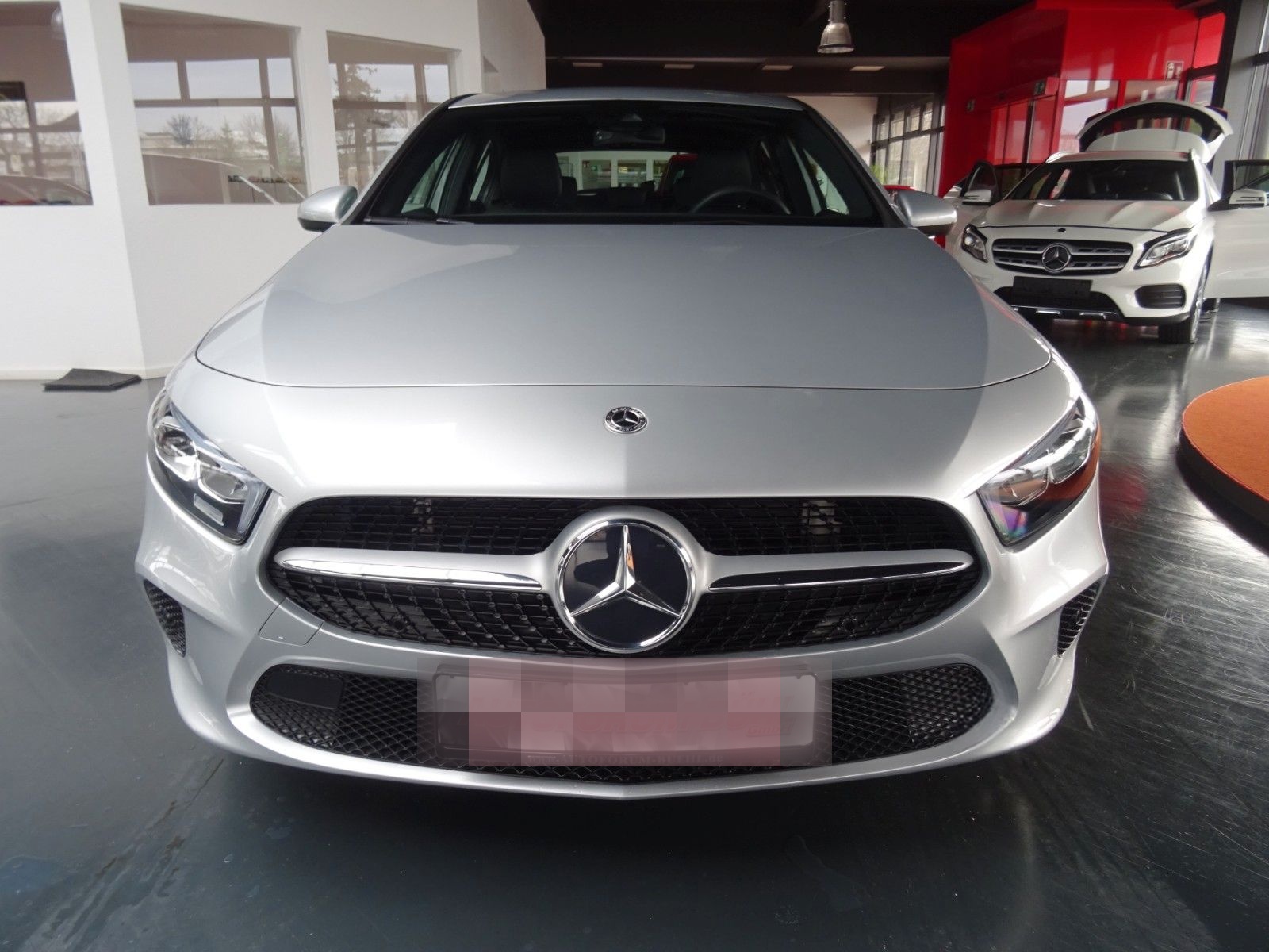 Mercedes-Benz A 180 d Style/ Autom/ Navi/ LED/ PDC+Kamera/ AHK foto 5