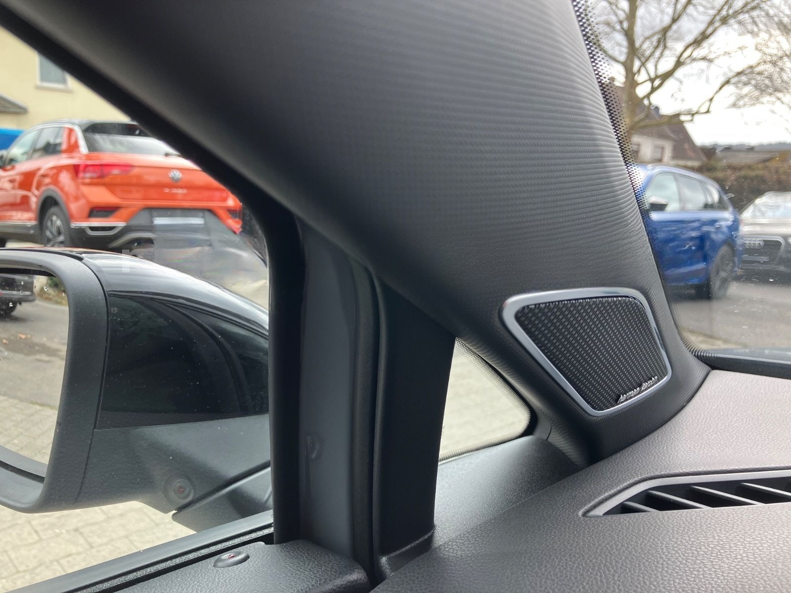 Volkswagen Golf R-Line Black Style Matrix AHK Harman Kardon foto 18