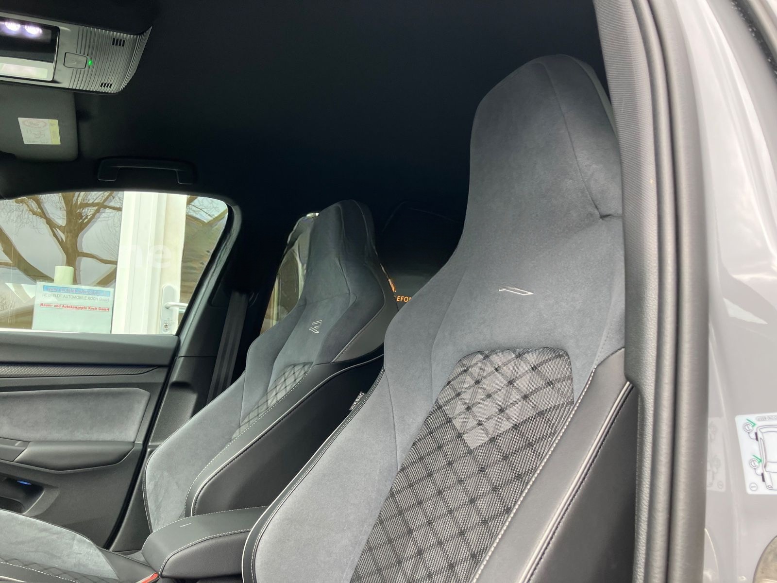 Volkswagen Golf R-Line Black Style Matrix AHK Harman Kardon foto 19