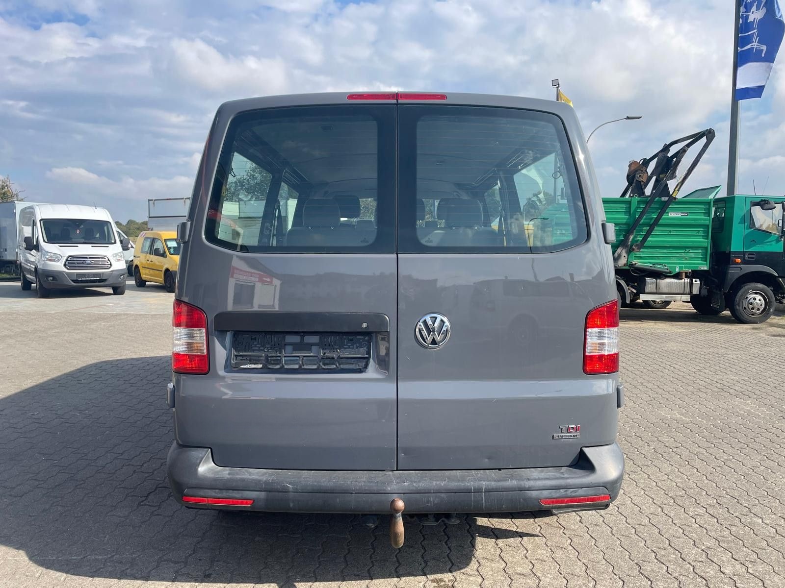 Volkswagen T5 Transporter Kasten Kombi lang 4Motion foto 6