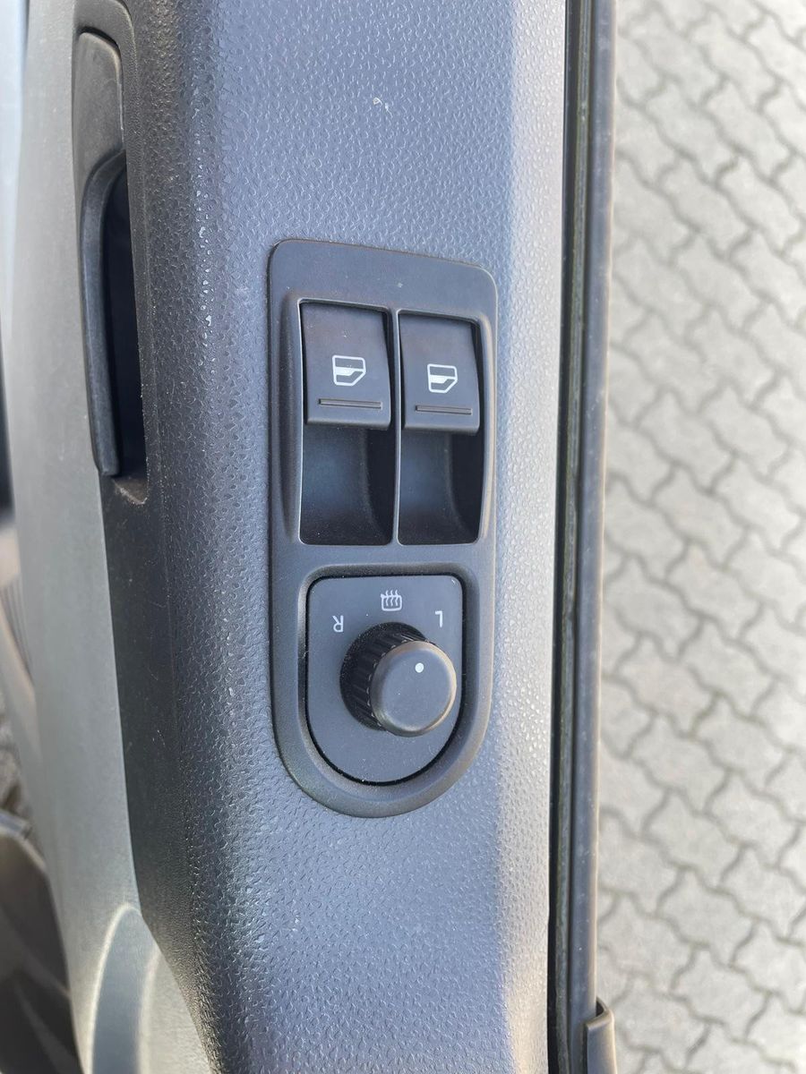 Volkswagen T5 Transporter Kasten Kombi lang 4Motion foto 8