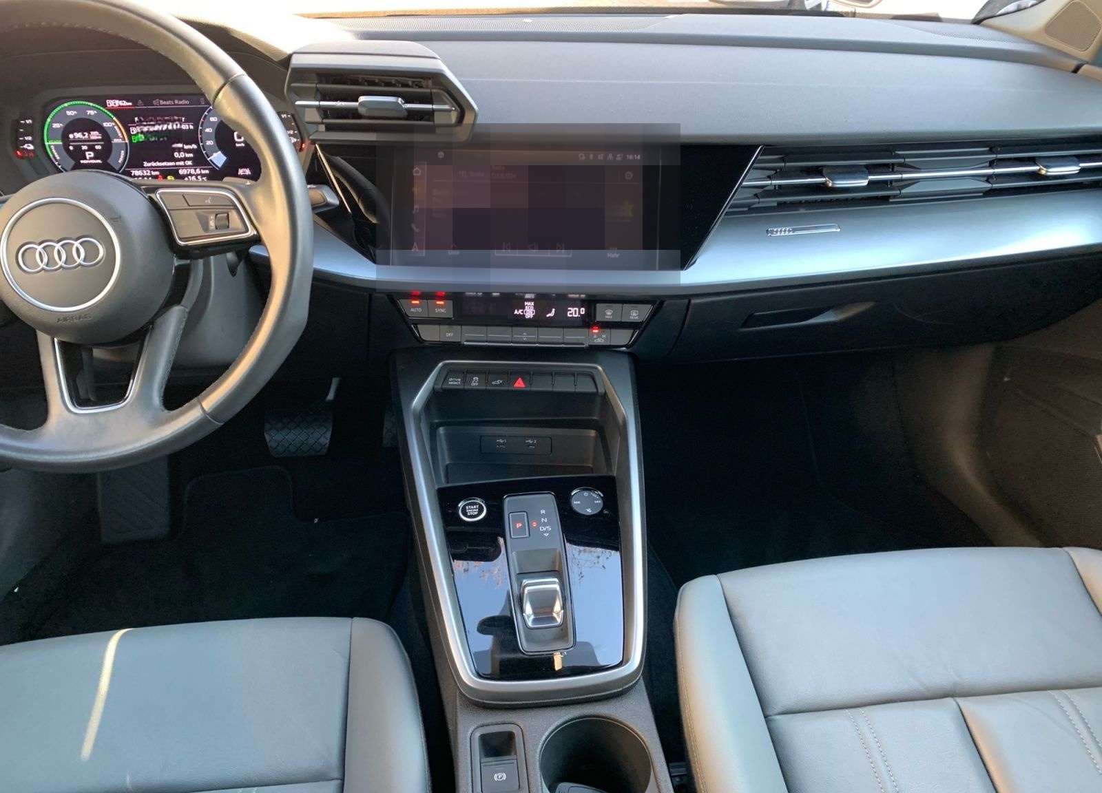 Audi A3 Sportback 40 TFSIe S tronic KAM TEL PDC GRA foto 14