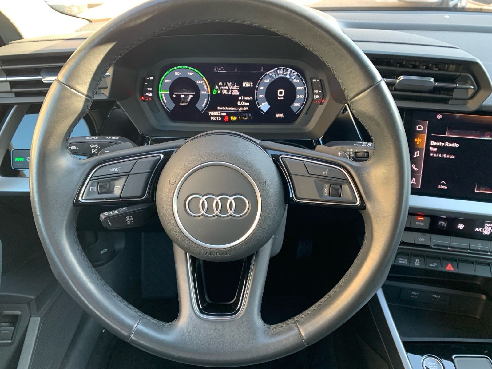 Audi A3 Sportback 40 TFSIe S tronic KAM TEL PDC GRA foto 17