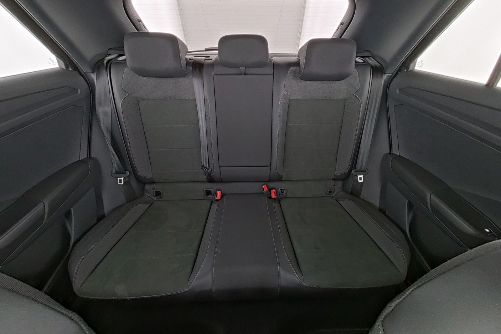 Volkswagen T-Roc 1.5 TSI R-Line|NAV|RFK|ACC|SHZ|Massage|AHK foto 14