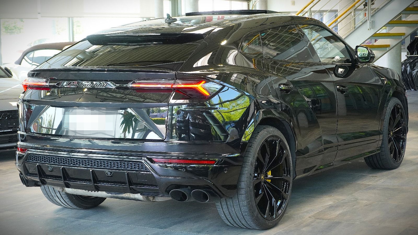 Lamborghini Urus 4.0 NIGHT*FOND*ADAS*MASSAGE*22*FULL-OPTIONS foto 4
