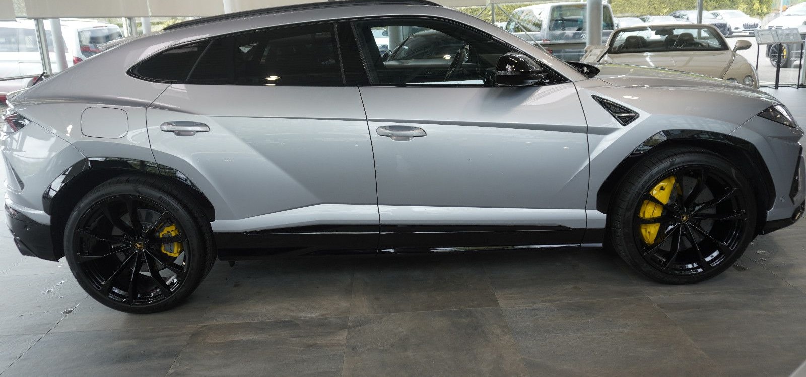 Lamborghini Urus  4.0 V8 Sport*PANO*SOFT*B&O*23" foto 4