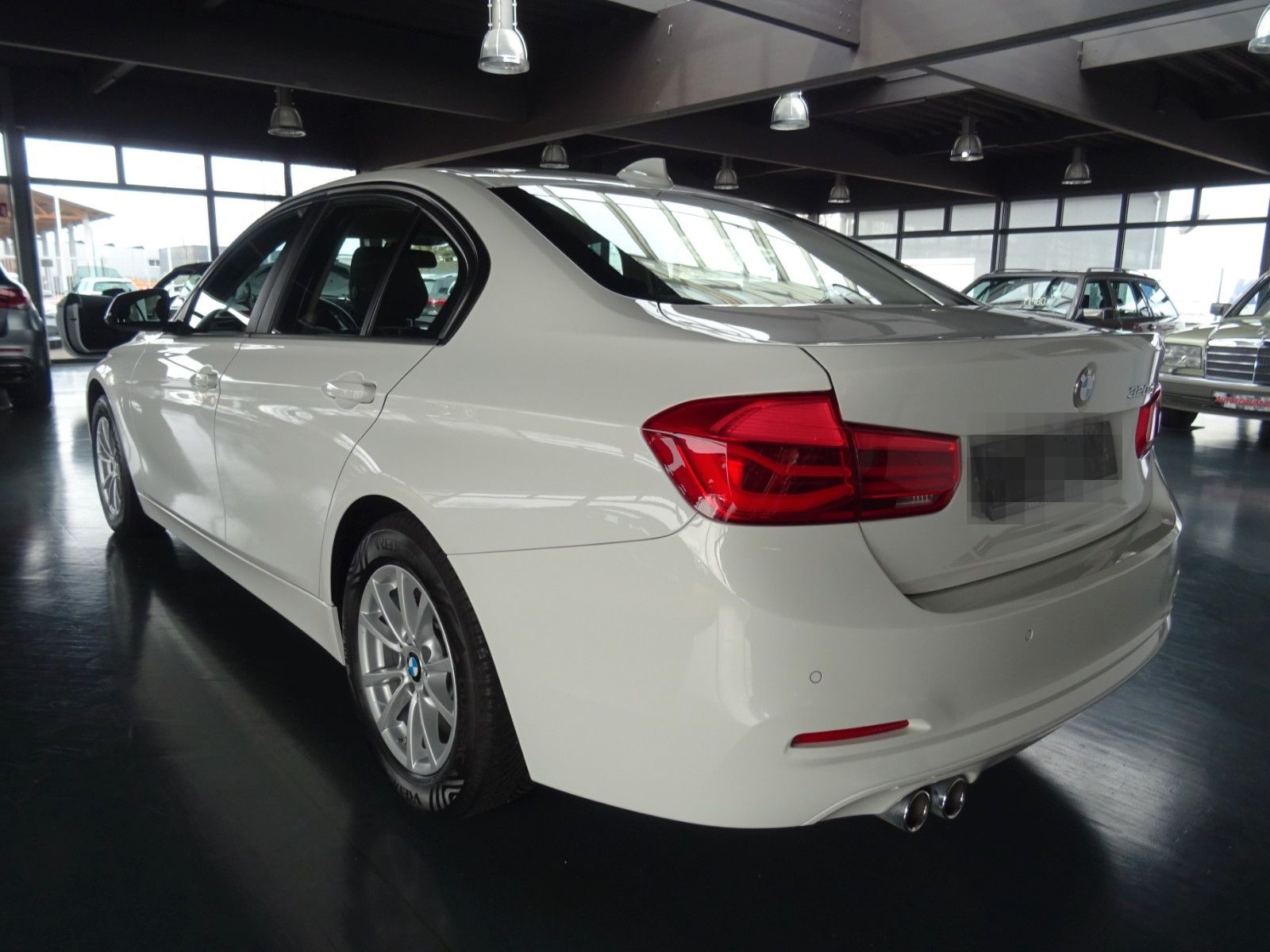 BMW 320d Advantage/ Automatik/ Navi/ LED/ PDC foto 17