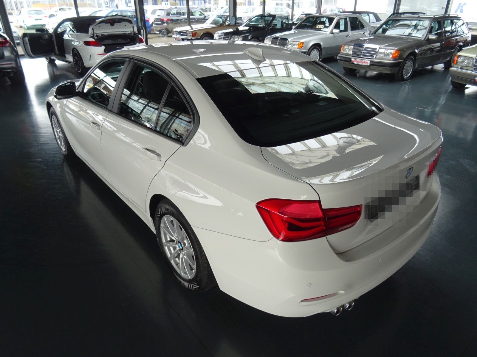 BMW 320d Advantage/ Automatik/ Navi/ LED/ PDC foto 18