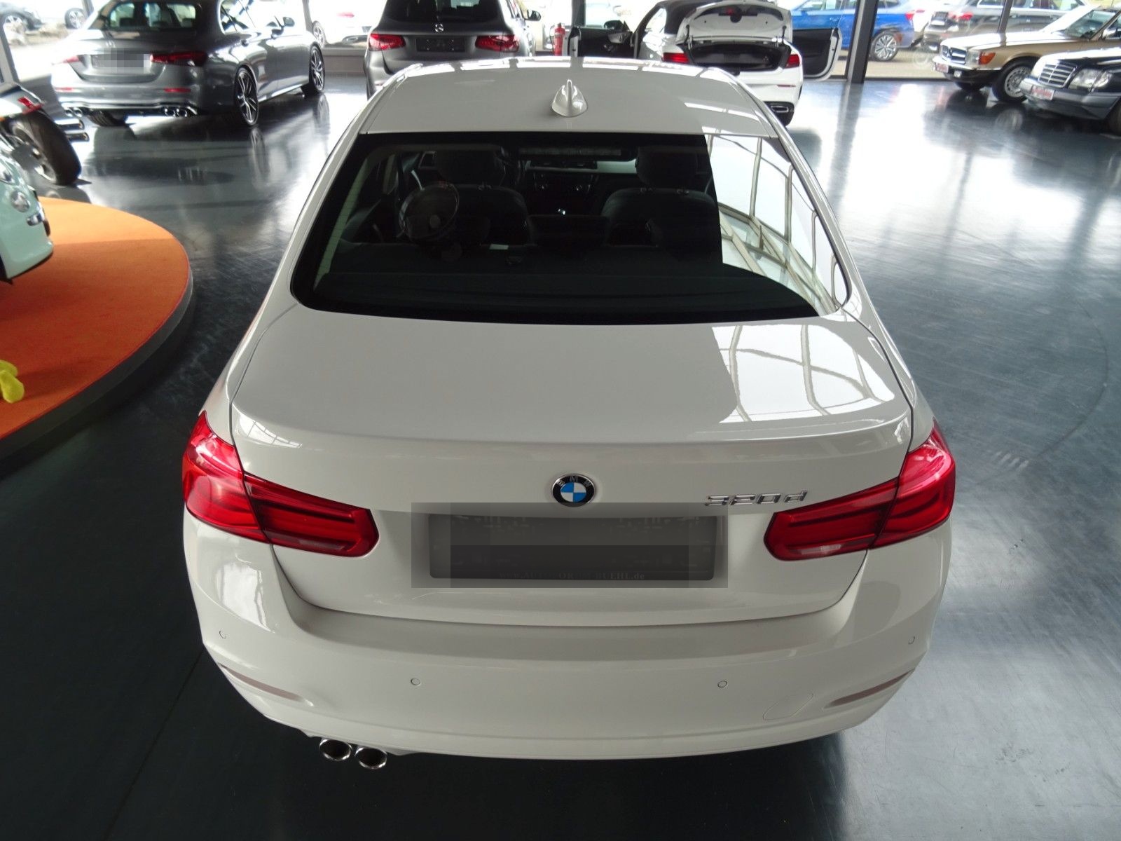 BMW 320d Advantage/ Automatik/ Navi/ LED/ PDC foto 21