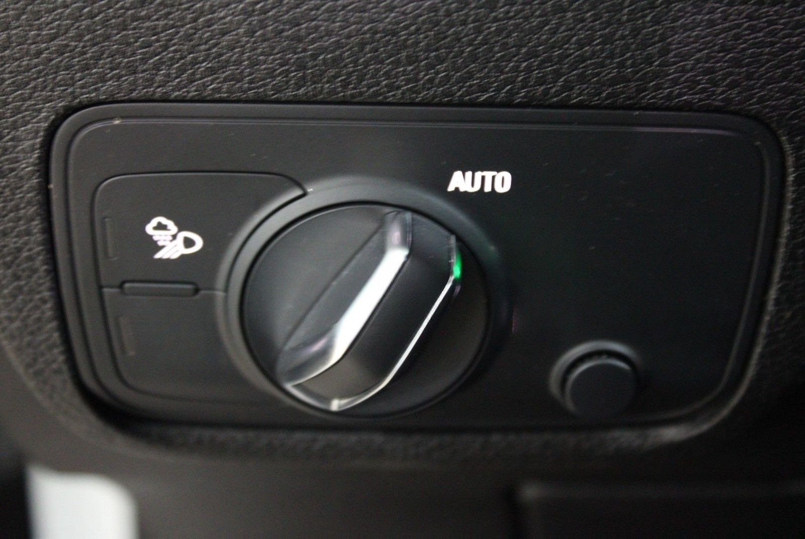 Audi Q2 35 TFSI advanced Carplay-Navi*LED foto 15