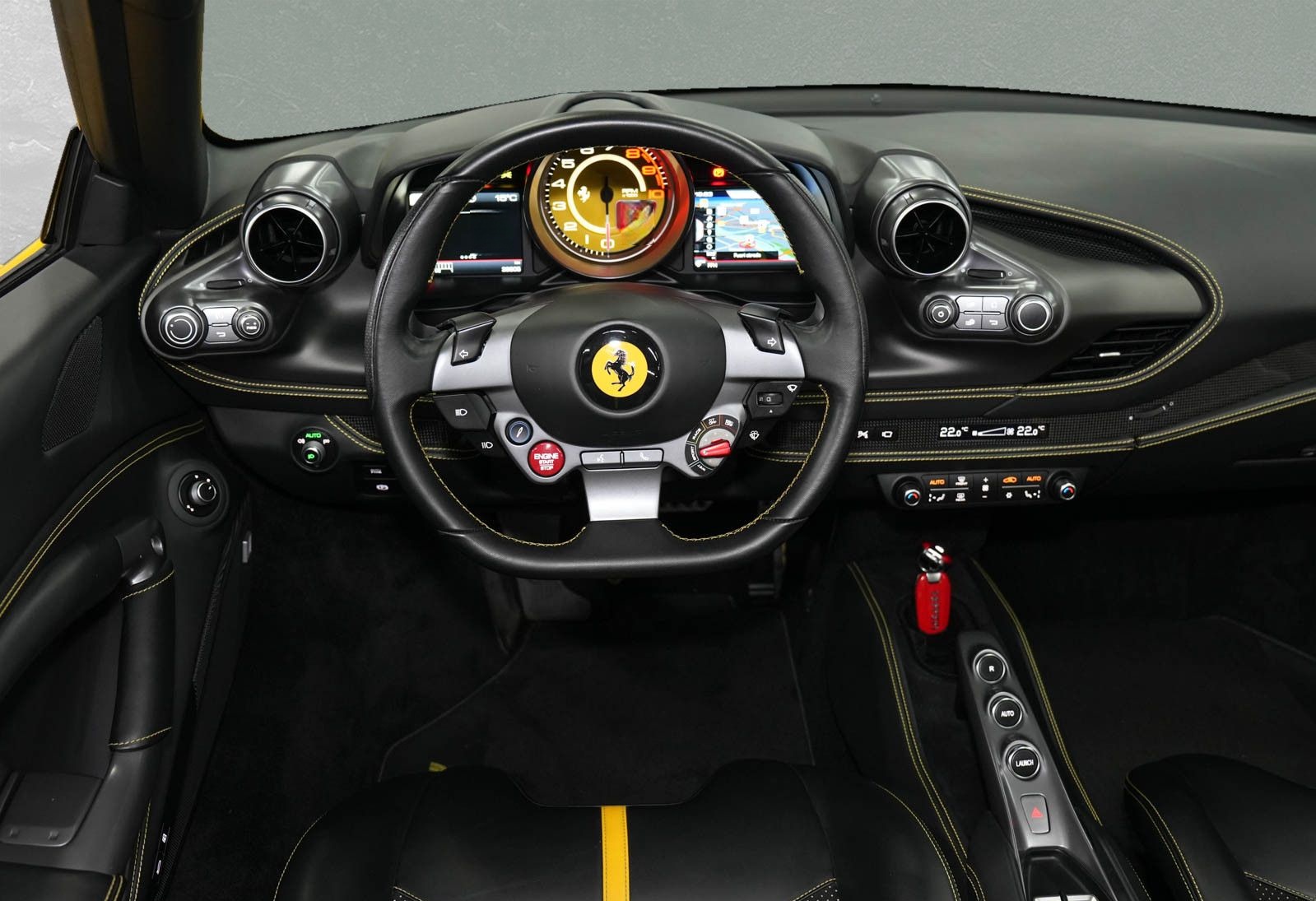 Ferrari F8 Spider - Carbon Racingsitze|Titanauspuff|JBL foto 9